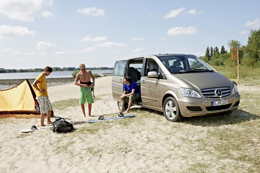  Mercedes-Benz Viano 2011 года  (фото 70 из 140)